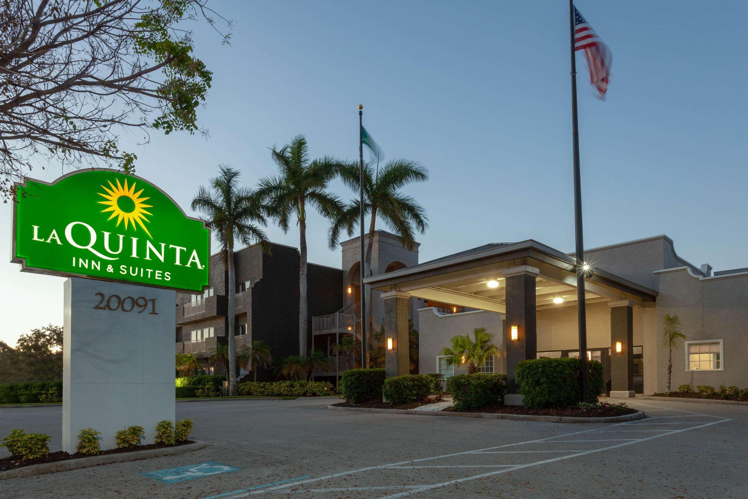 Hotel La Quinta By Wyndham Ft. Myers - Sanibel Gateway Fort Myers Esterno foto
