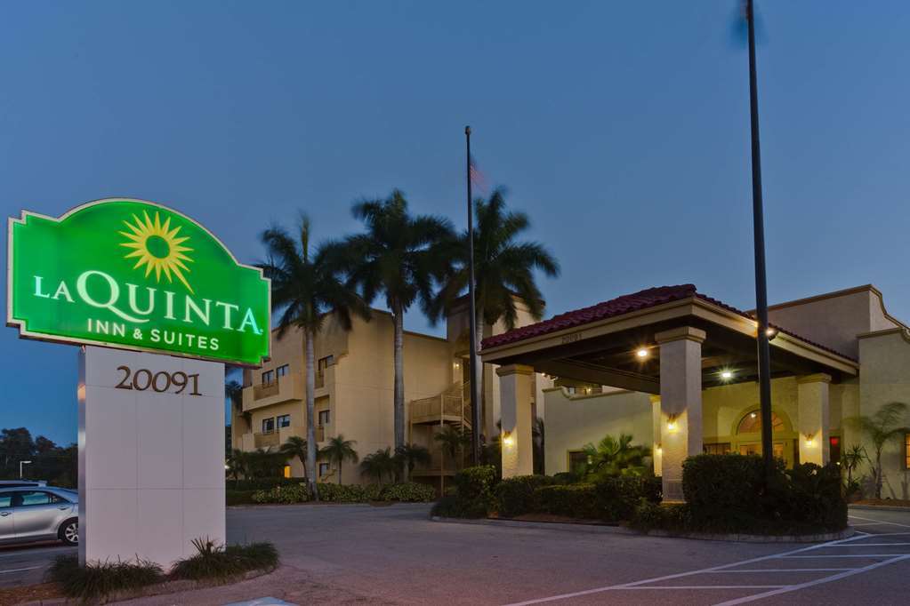 Hotel La Quinta By Wyndham Ft. Myers - Sanibel Gateway Fort Myers Esterno foto