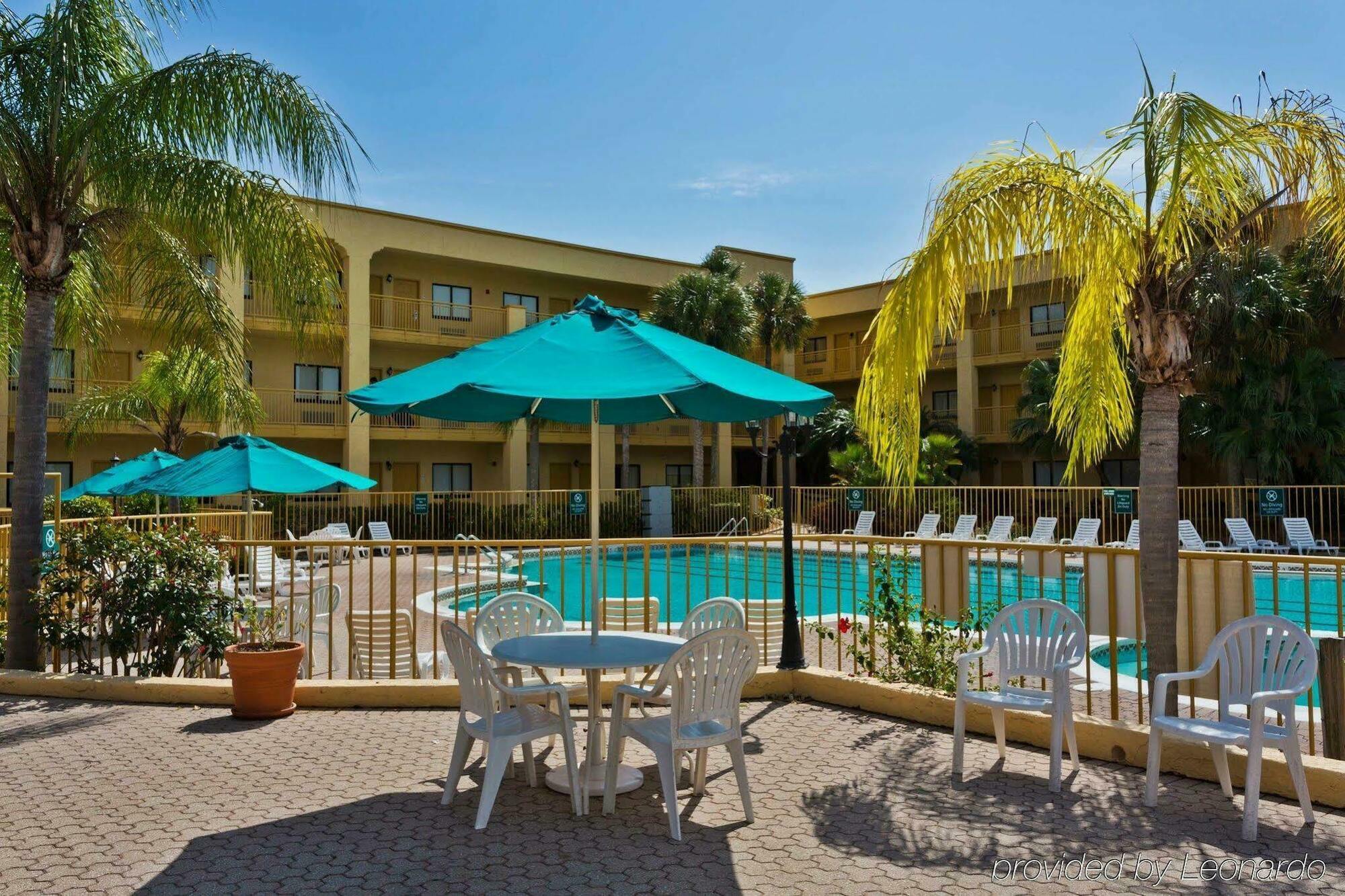 Hotel La Quinta By Wyndham Ft. Myers - Sanibel Gateway Fort Myers Esterno foto